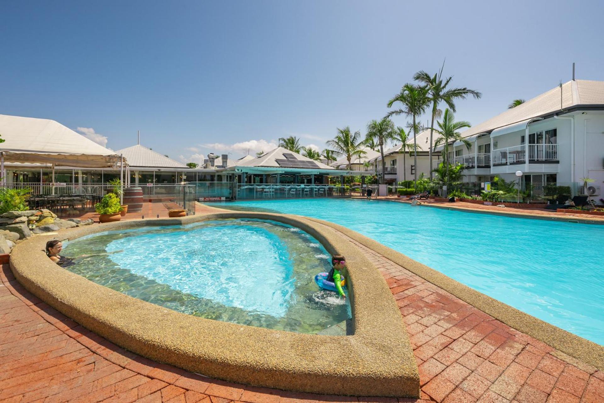 The Resort At Dolphin Heads Mackay Eksteriør billede